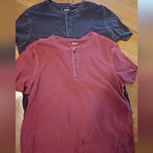 Lot of 2 Mens Sonoma Henley short sleeve shirts.